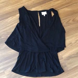 🔴SALE! Deletta Criss-Cross Tank